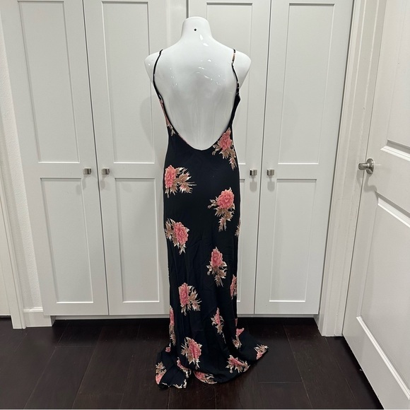 Blue Life Boho Beauty Maxi Dress In Red Floral Size Extra Small - Picture 7 of 7